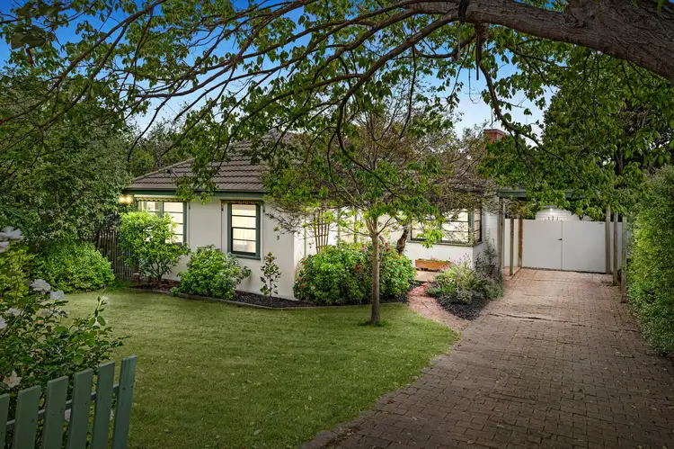 54 Victory Boulevard, Ashburton VIC 3147