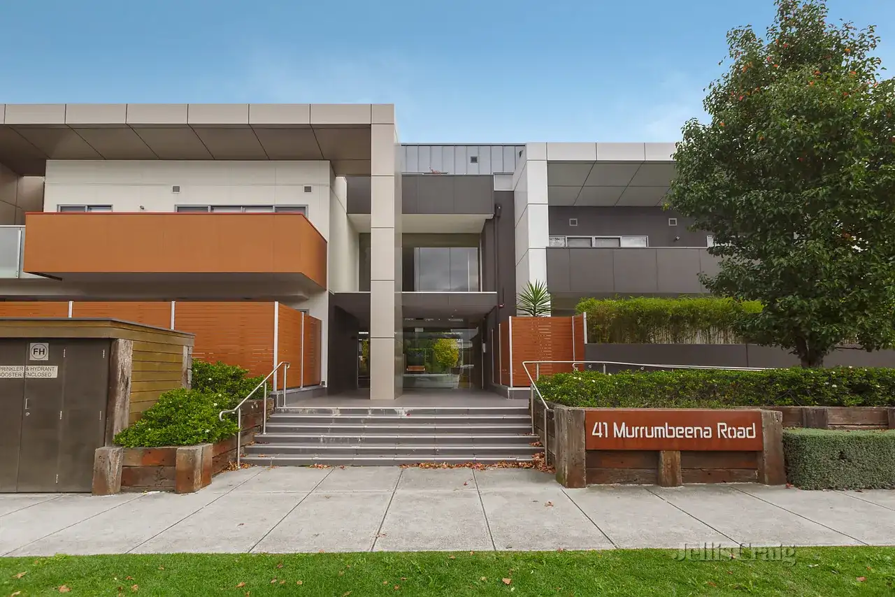 Main view of Homely apartment listing, 5/41 Murrumbeena Road, Murrumbeena VIC 3163