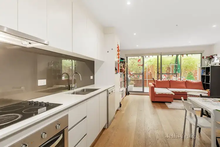 Third view of Homely apartment listing, 5/41 Murrumbeena Road, Murrumbeena VIC 3163
