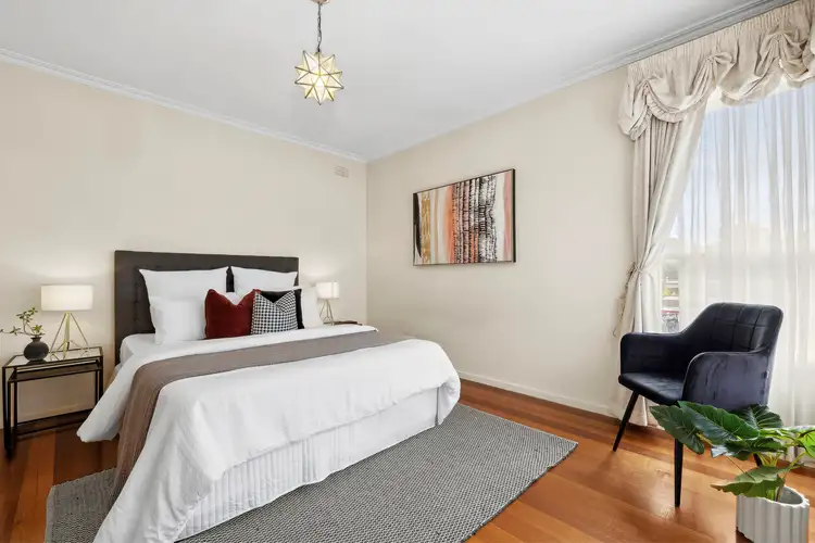 Sixth view of Homely house listing, 10 Snead Court, Mount Waverley VIC 3149