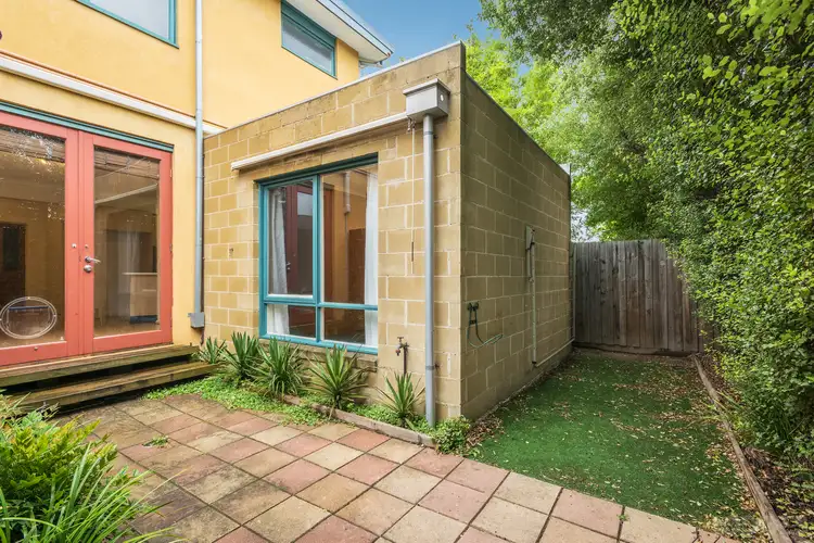 2/44 Evan Street, Parkdale VIC 3195
