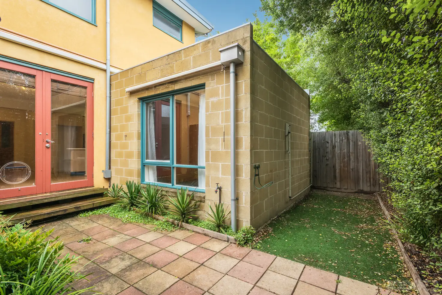 Main view of Homely unit listing, 2/44 Evan Street, Parkdale VIC 3195