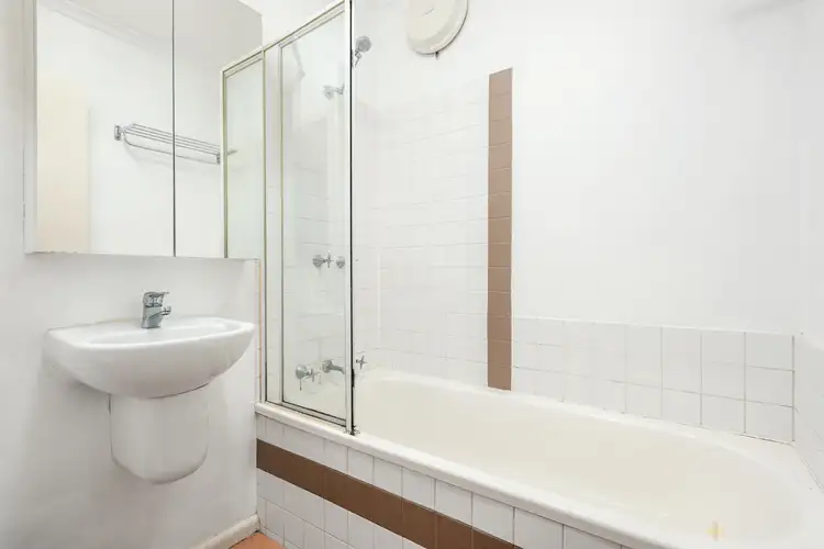 Sixth view of Homely unit listing, 2/44 Evan Street, Parkdale VIC 3195
