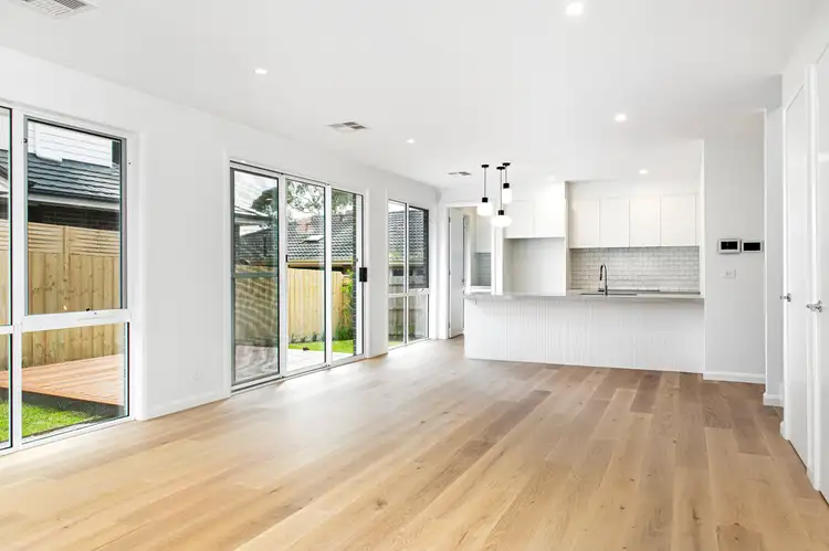 Fifth view of Homely house listing, 2/1 Orient Avenue, Mitcham VIC 3132