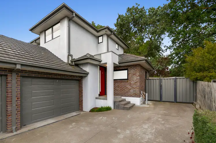 16 Raymond Street