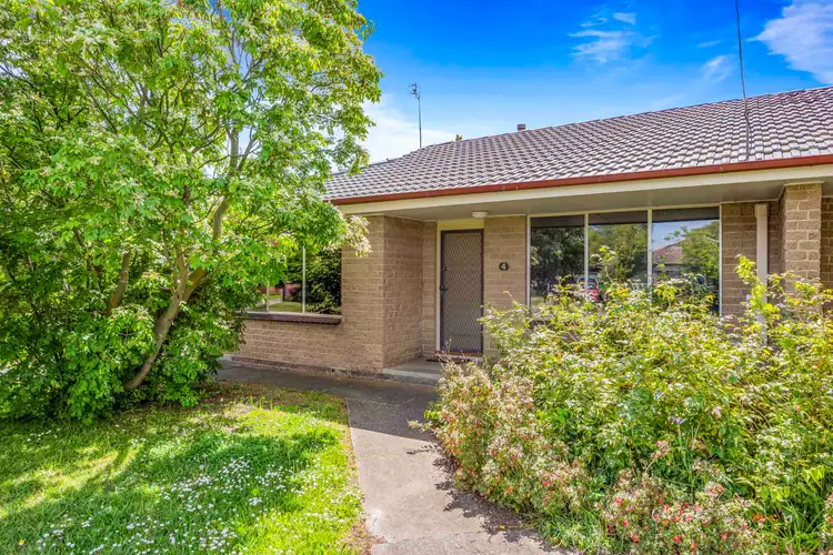 Main view of Homely unit listing, 4/3 Webbcona Parade, Wendouree VIC 3355