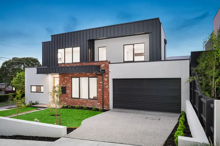 10 Chatsworth Quadrant, Templestowe Lower VIC 3107