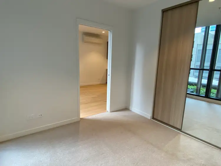 Fourth view of Homely apartment listing, 717/25 Coventry Street, Southbank VIC 3006