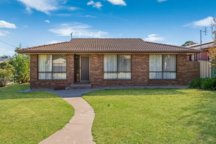 Second view of Homely house listing, 2/14 Jeffrey Ave, Flora Hill VIC 3550
