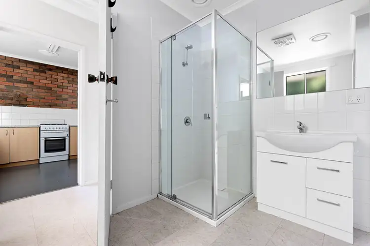 Sixth view of Homely unit listing, 2/15 Aquila Court, Ballarat North VIC 3350
