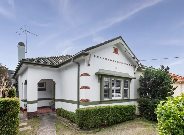 1 Larch Street, Caulfield South VIC 3162