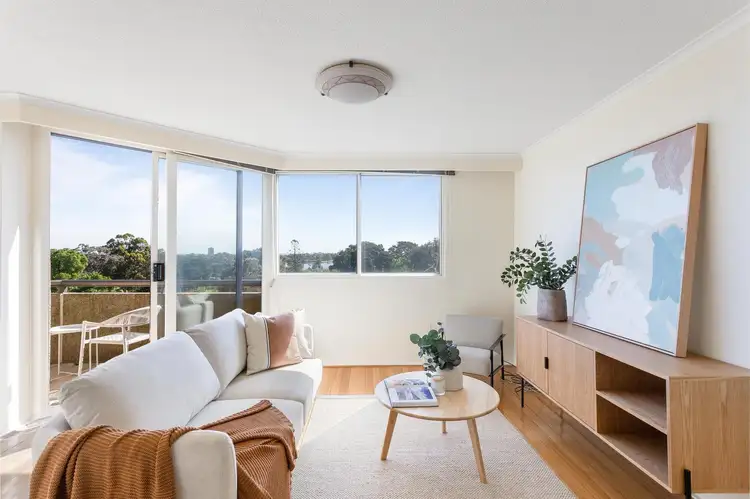 36/27 Queens Road, Melbourne VIC 3004