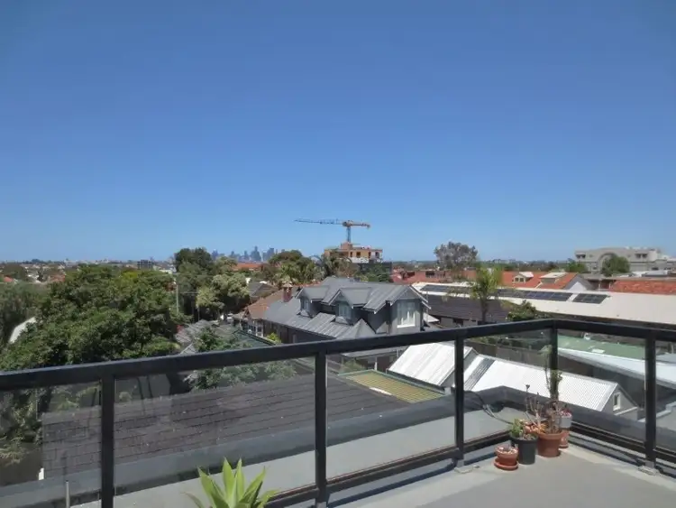 Main view of Homely apartment listing, 9/18 Pender Street, Thornbury VIC 3071