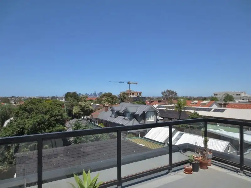 Main view of Homely apartment listing, 9/18 Pender Street, Thornbury VIC 3071