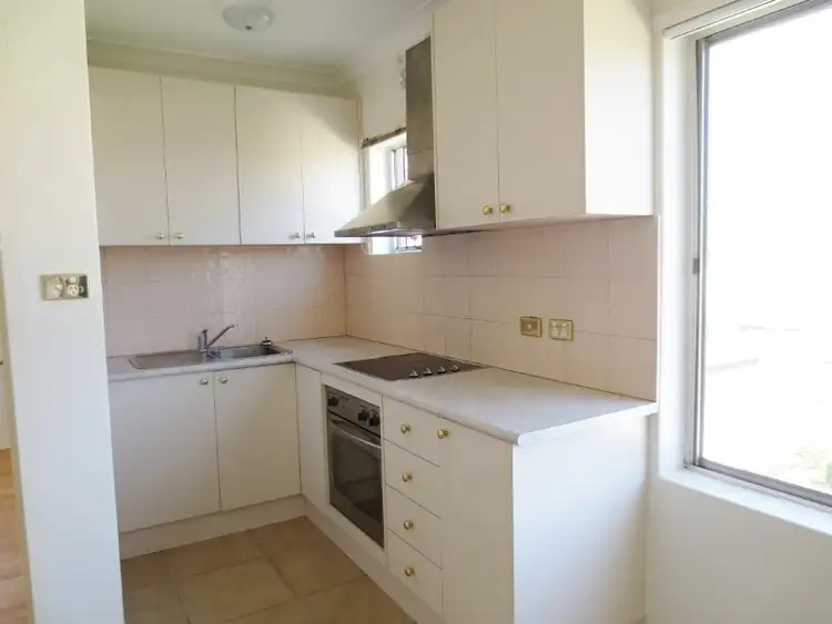 Third view of Homely apartment listing, 9/18 Pender Street, Thornbury VIC 3071