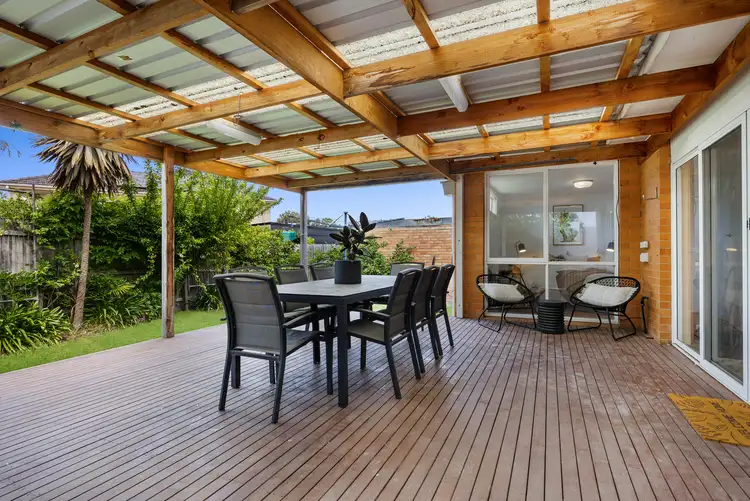 Fourth view of Homely house listing, 6 Mayswood Court, Moorabbin VIC 3189