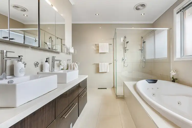 Sixth view of Homely house listing, 6 Mayswood Court, Moorabbin VIC 3189