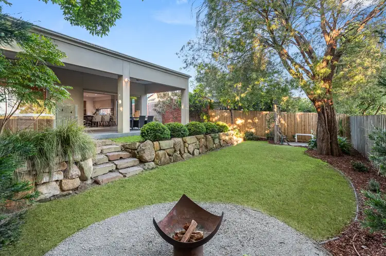 2 Ventich Street, Glen Iris VIC 3146