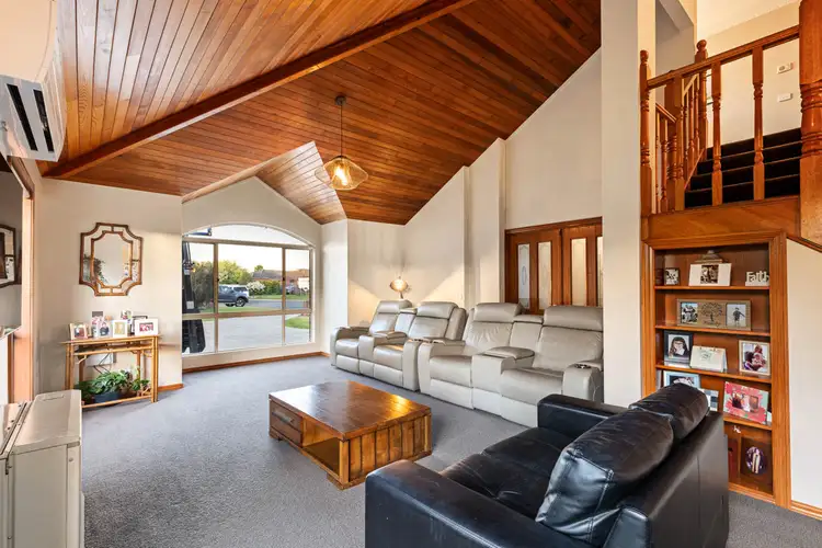 Second view of Homely house listing, 5 Franklin Court, Alfredton VIC 3350