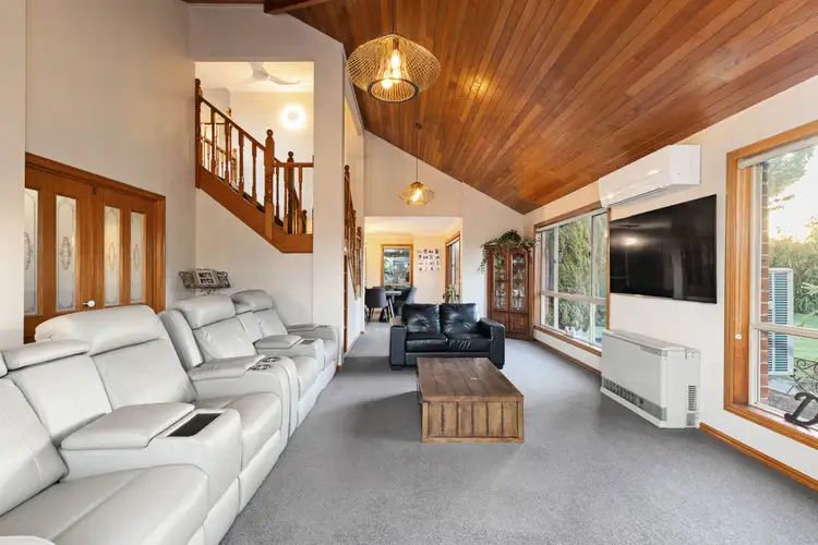 Third view of Homely house listing, 5 Franklin Court, Alfredton VIC 3350