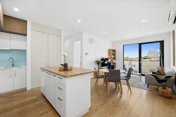 209/1298 Glen Huntly Road, Carnegie VIC 3163