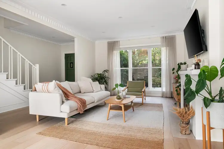 6/3 Stonehaven Court, Toorak VIC 3142