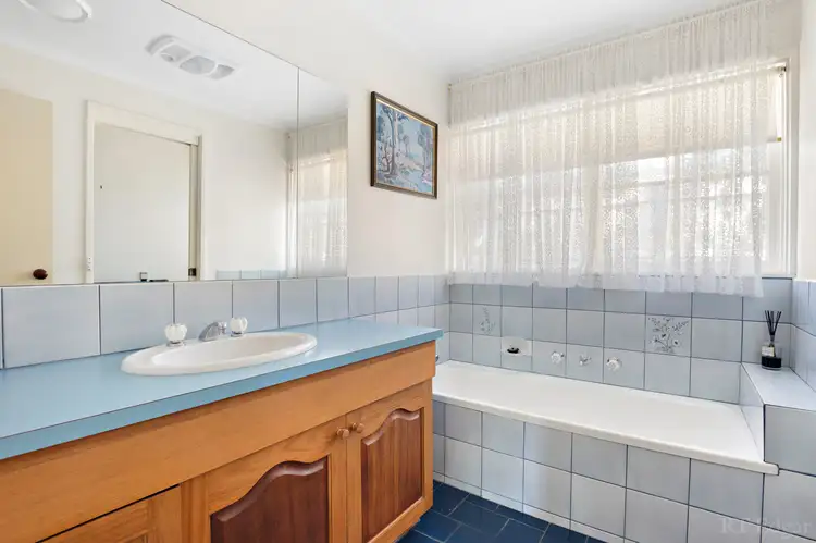 Fourth view of Homely house listing, 11 Granya Grove, Mount Eliza VIC 3930