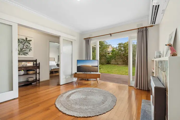 Third view of Homely unit listing, 1/25 Ian Grove, Mount Waverley VIC 3149