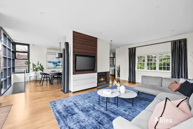Sixth view of Homely house listing, 10 Ravenswood Avenue, Ivanhoe East VIC 3079