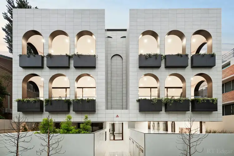 6 Bruce Street, Toorak VIC 3142