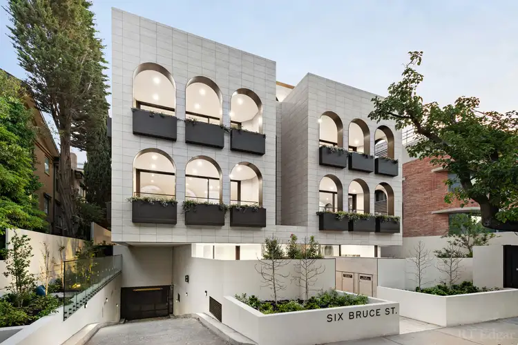 6 Bruce Street, Toorak VIC 3142