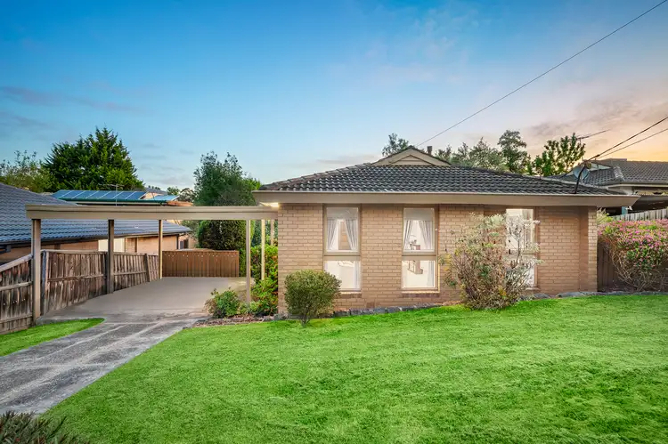 13 Thomas Street, Doncaster East VIC 3109