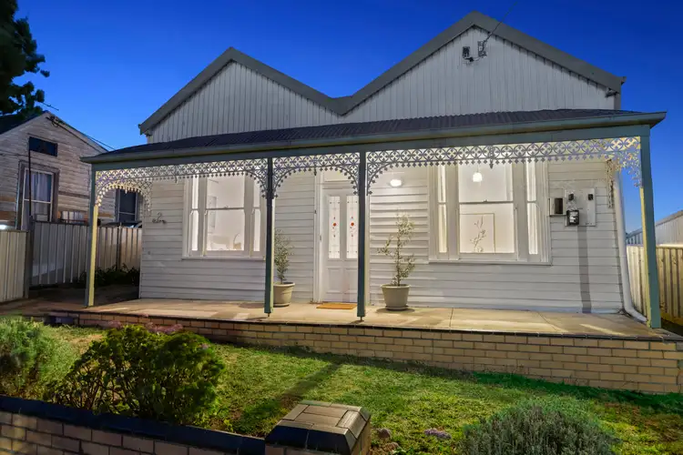 2 Burn Street, Golden Square VIC 3555