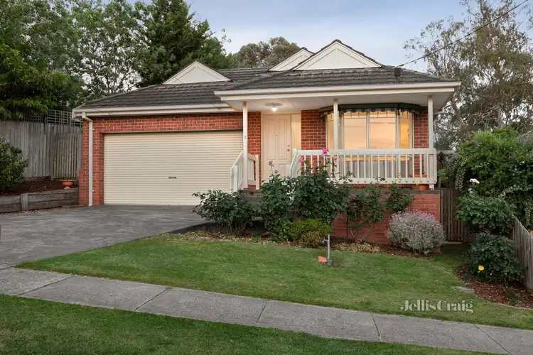 3 Starling Street