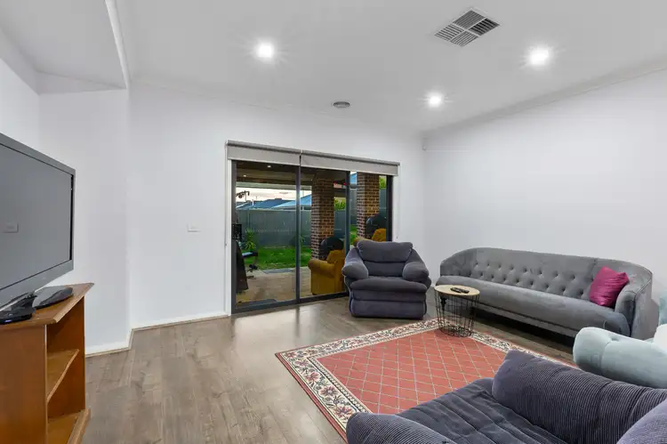 Sixth view of Homely house listing, 19 Mary Drive, Alfredton VIC 3350