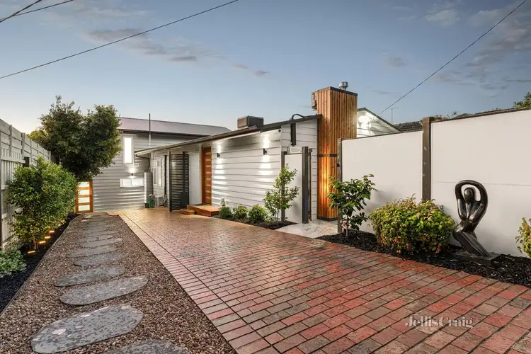 21 Rosemary Road, Beaumaris VIC 3193