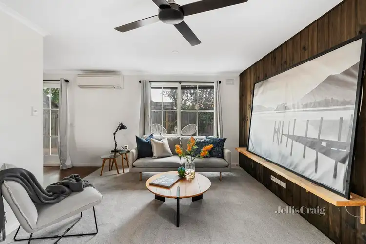 Second view of Homely villa listing, 2/48 Pasadena Crescent, Bentleigh East VIC 3165