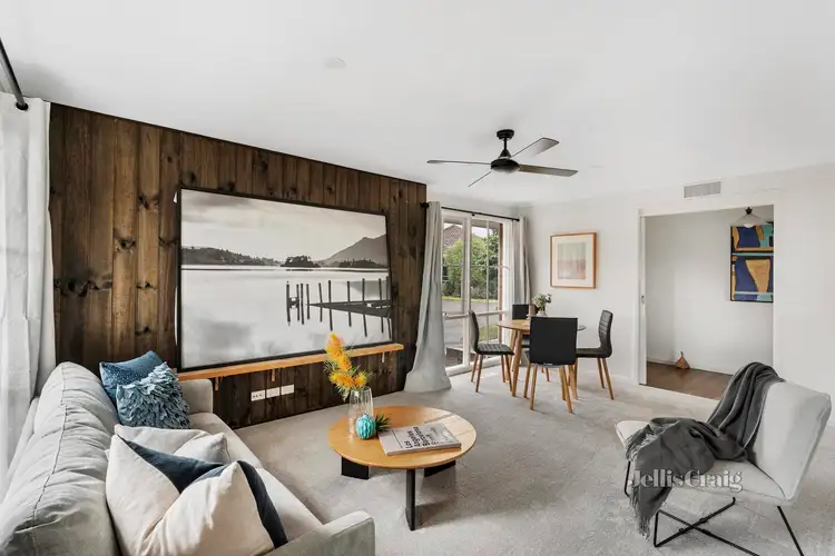 Third view of Homely villa listing, 2/48 Pasadena Crescent, Bentleigh East VIC 3165