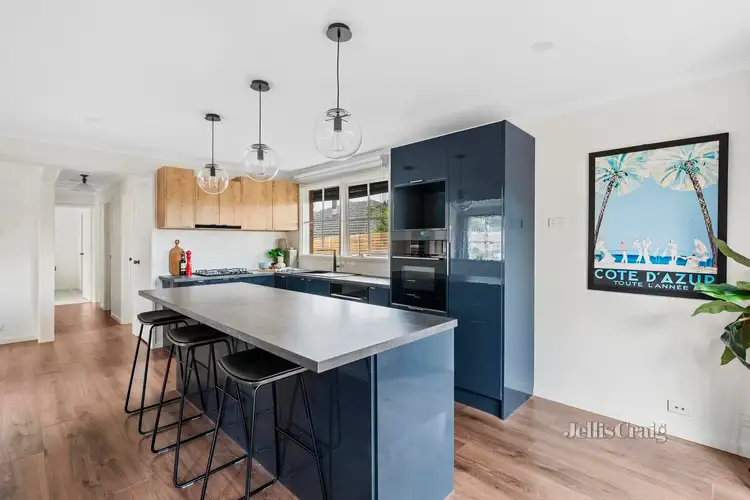 Fourth view of Homely villa listing, 2/48 Pasadena Crescent, Bentleigh East VIC 3165