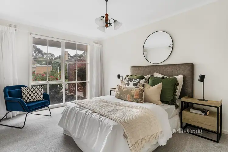 Sixth view of Homely villa listing, 2/48 Pasadena Crescent, Bentleigh East VIC 3165