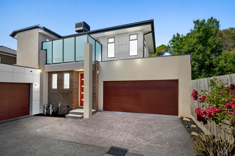 2/21 Avonhurst Drive, Glen Waverley VIC 3150