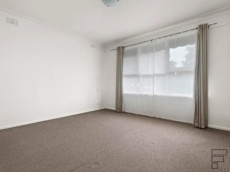 Fourth view of Homely apartment listing, 1/10 Rosedale Avenue, Glen Huntly VIC 3163