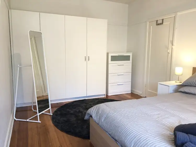 Fourth view of Homely apartment listing, 2/3 Garden Court, Elwood VIC 3184