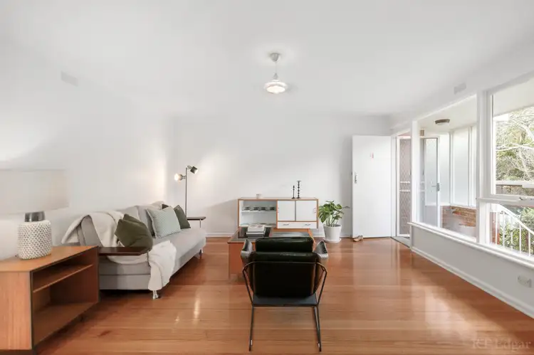 Second view of Homely unit listing, 4/3 Durham Road, Surrey Hills VIC 3127