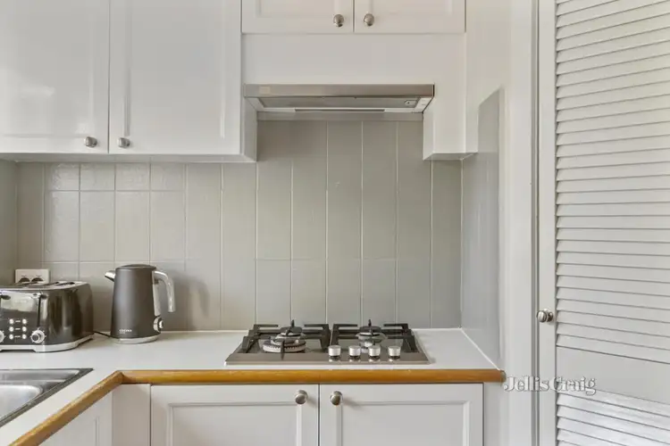 Sixth view of Homely unit listing, 2/154 Mountain View Road, Briar Hill VIC 3088