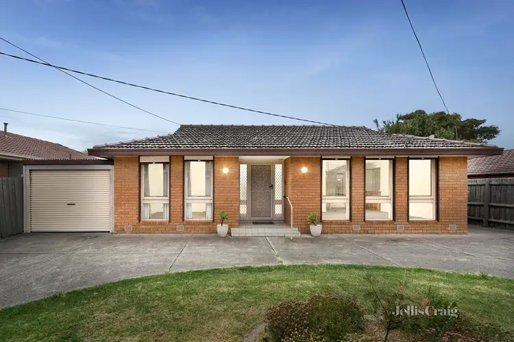 8 Nicholson Parade, Sunshine West VIC 3020