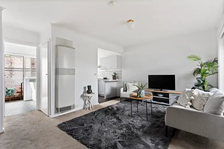 Second view of Homely unit listing, 5/10 Wattle Grove, Mckinnon VIC 3204