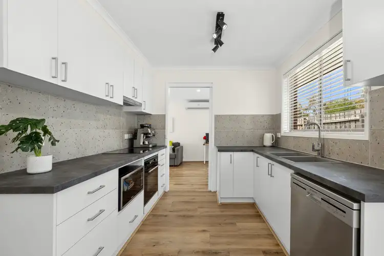 Fifth view of Homely unit listing, 2/2 Cunningham Place, Oakleigh South VIC 3167