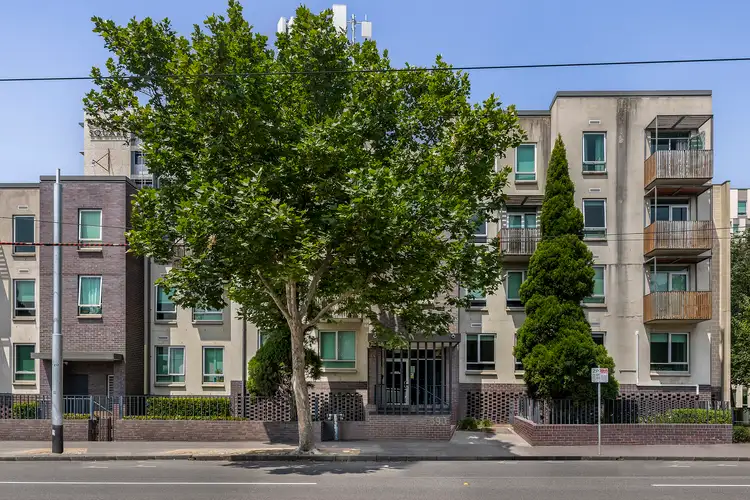 3203/590 Lygon Street, Carlton VIC 3053