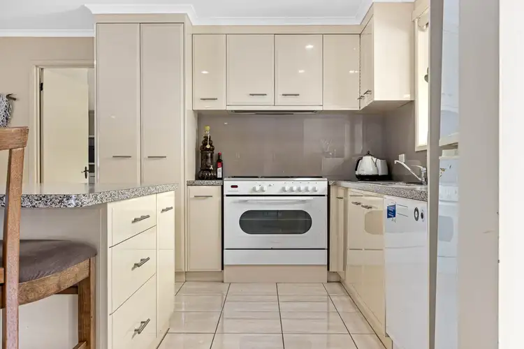 Fourth view of Homely house listing, 7 Meadow Court, Delacombe VIC 3356